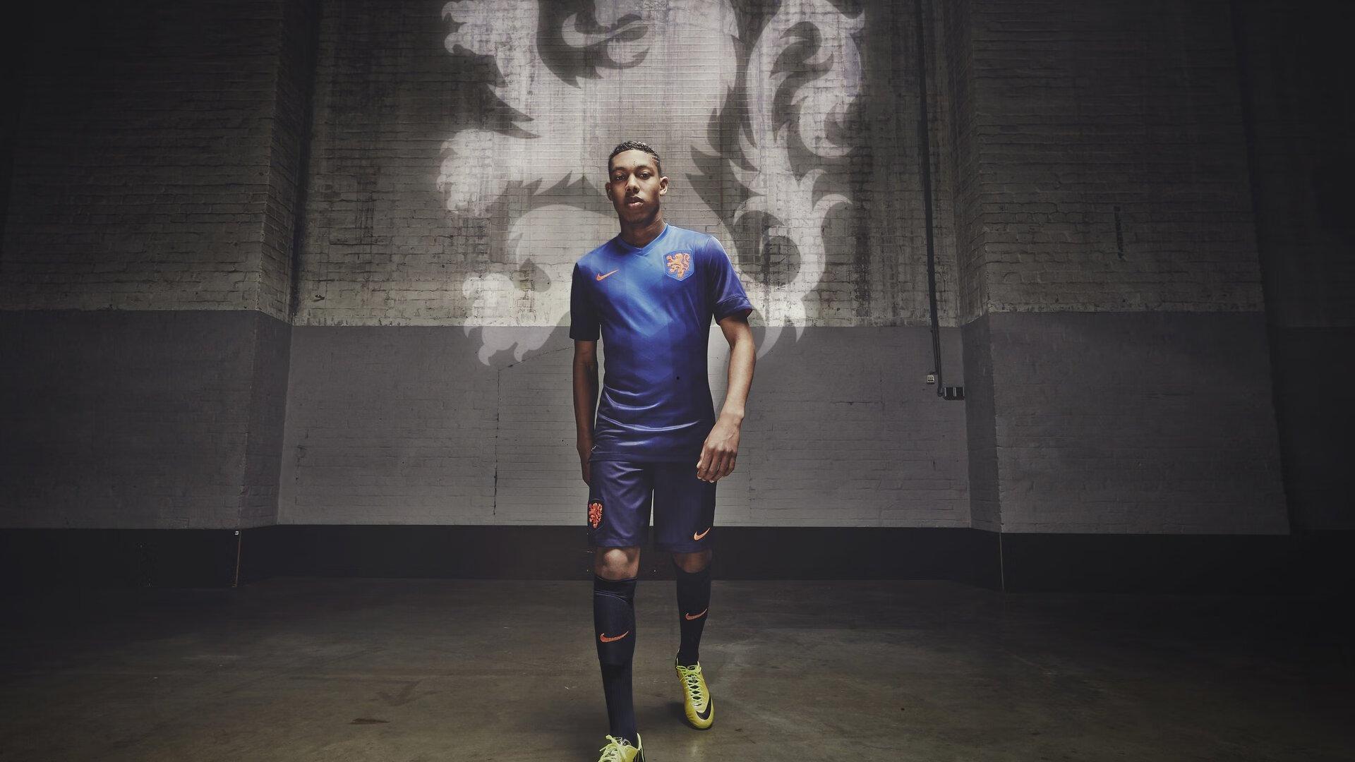 法甲焦点战，雷恩主场誓破洛里昂心理防线，中场缠斗与边路对决成胜负手